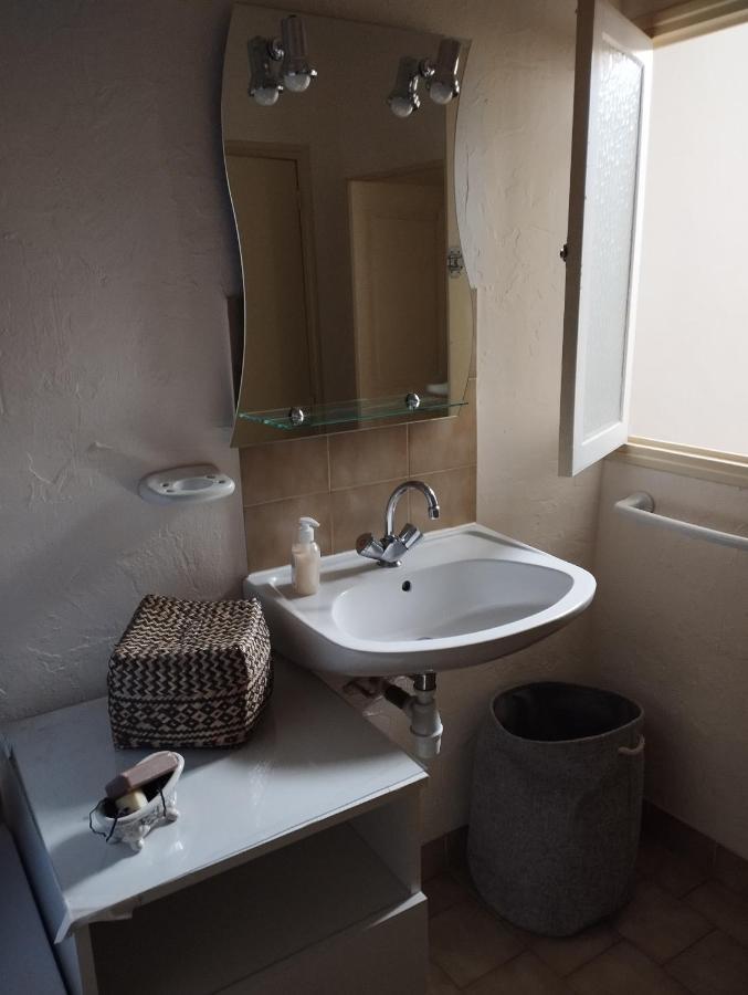 Petit Nid Cosy Typiquement Provencal Apartment Villecroze Exterior foto